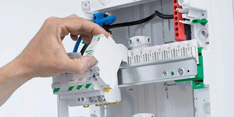 Comment réaliser son installation électrique soi-même ?